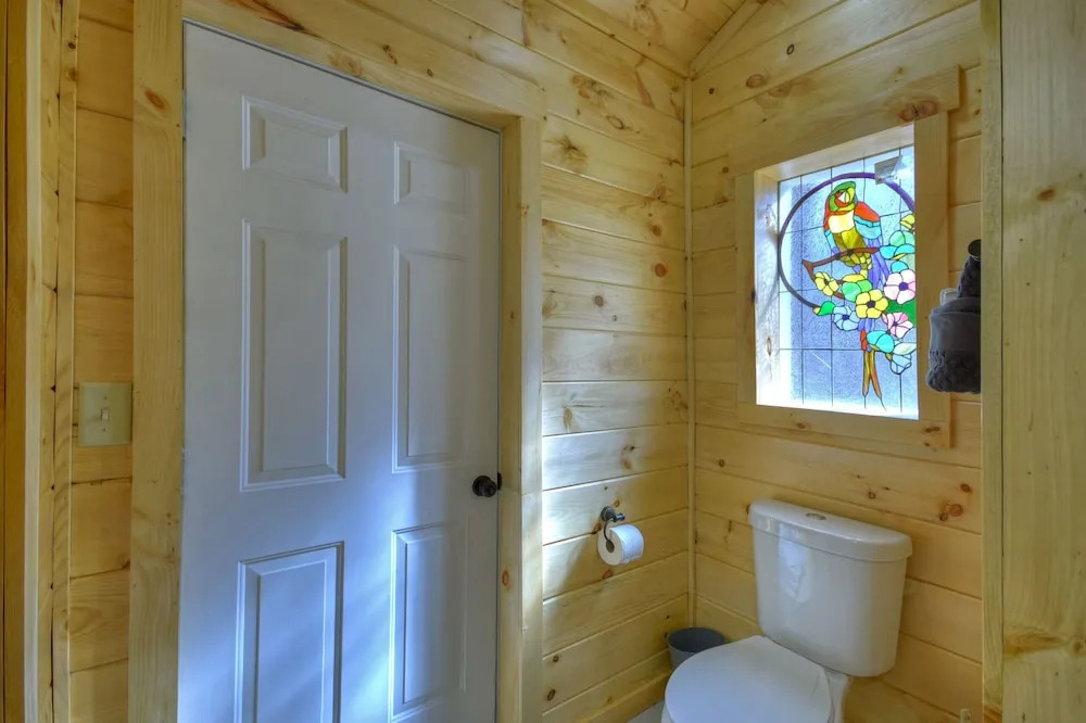 Treehouse Ellijay Star5vacations