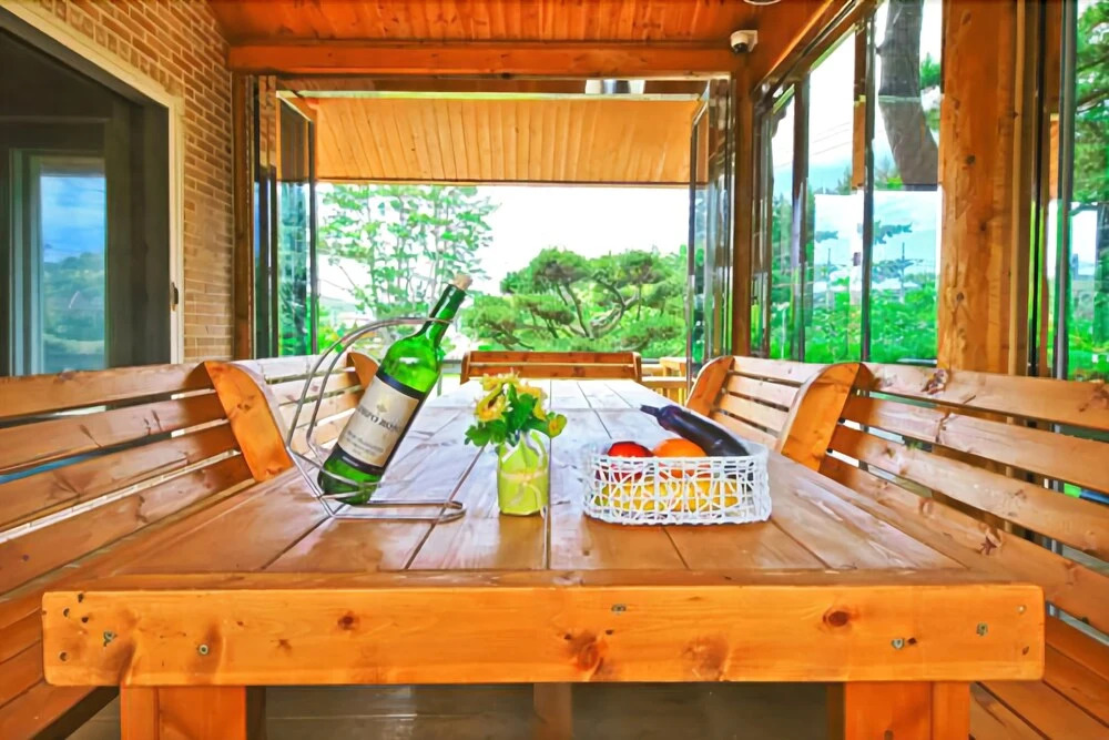 Anmyeondo Pinetree Villa Pension
