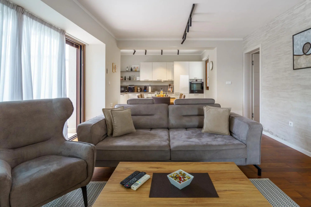 Caprice in Milohnic with 3 bedrooms and 3 bathrooms