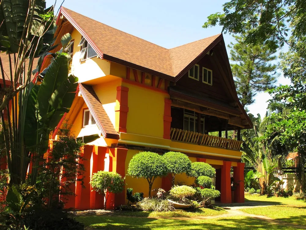 Monte Costa Resort