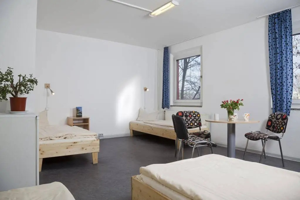 Hostel Pro-social