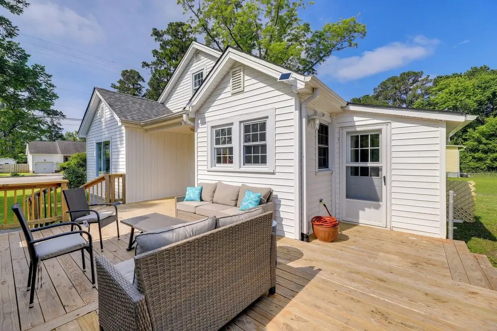 New Bern Vacation Rental With Private Yard!