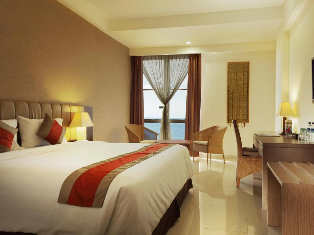Hotel On The Rock