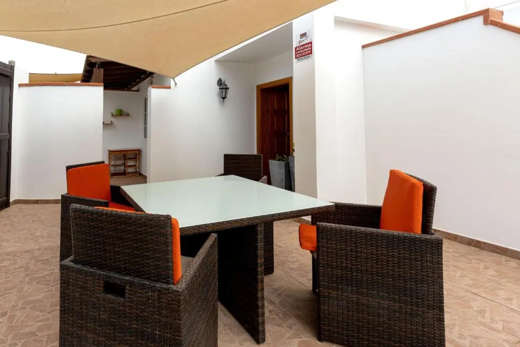 HolidayVilla Marina 2- Beachfront, Wifi , Sea View by Holidayshome