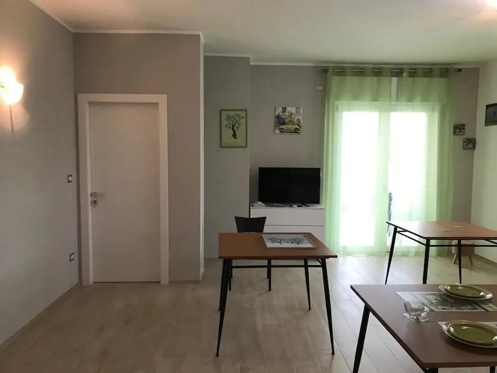 B&B Oleum