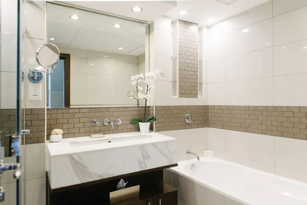 Faraway Homes - Park Island Luxury