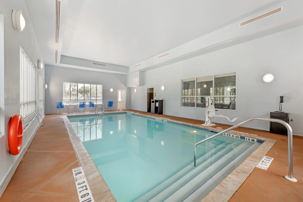 Best Western Plus Miami Airport North Hotel & Suites