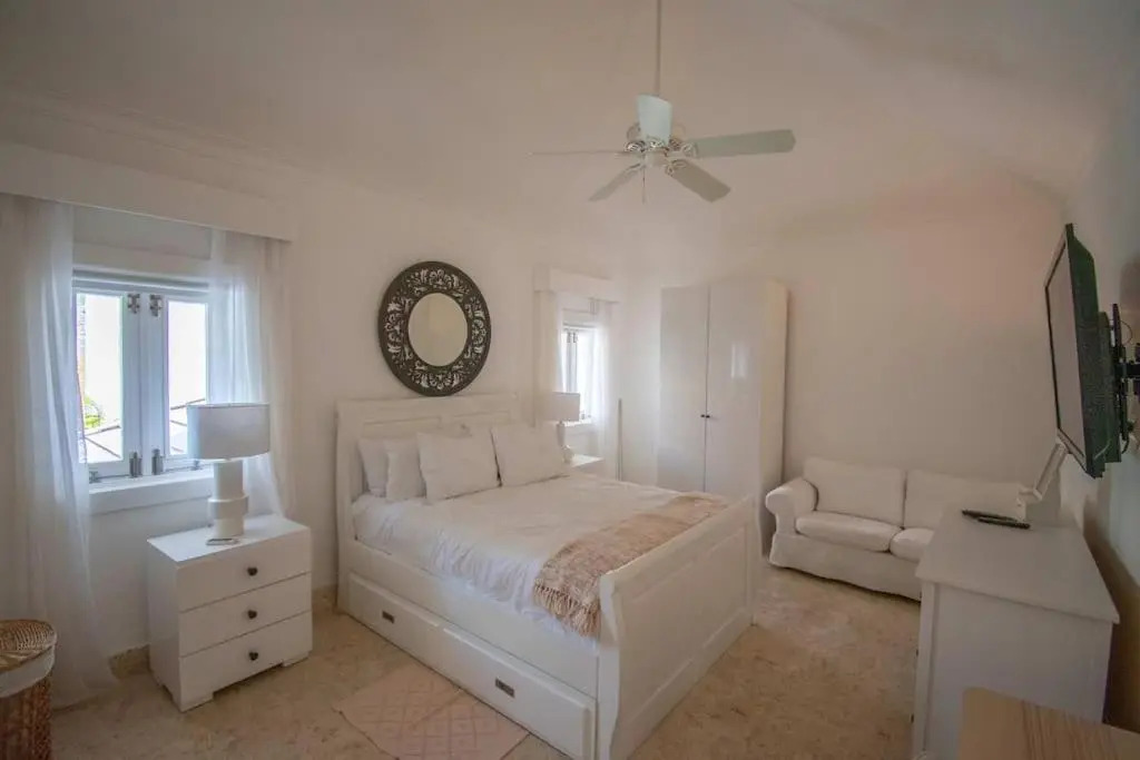 Luxury Golf-front Villa With Golf Cart Close to the Beach in Exclusive Resort
