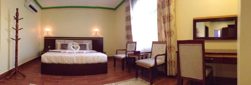 Takhmao Good Health Hotel