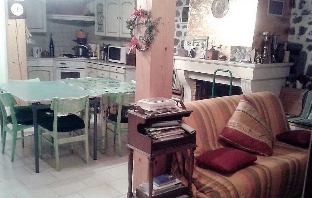 House With one Bedroom in Sauviat, With Wonderful Mountain View and Te