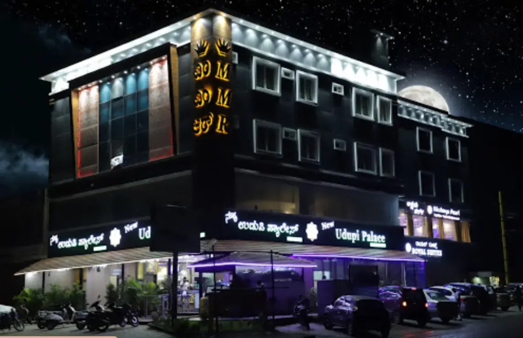 Mmr Royal Suites