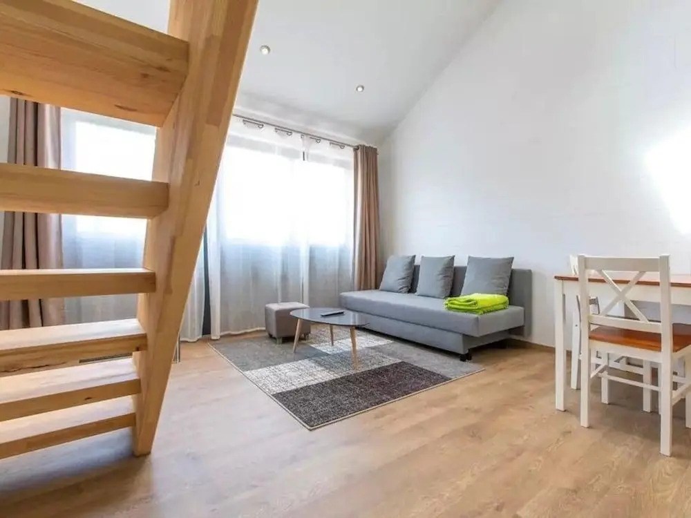 Domaine des Ecuries - Appartements meublés à Talloires