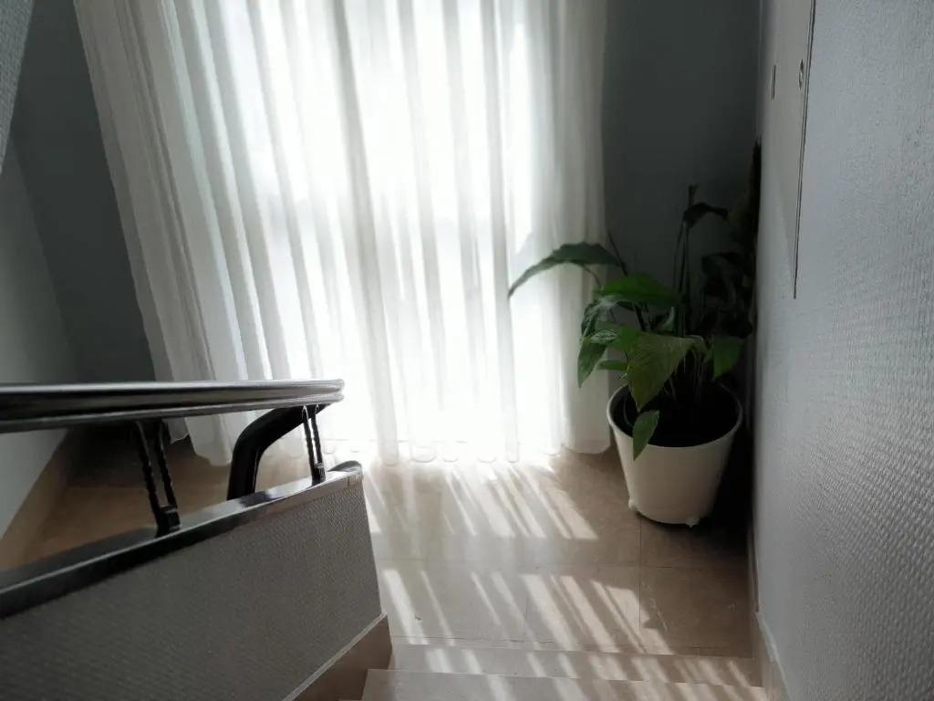 Yasha Hotel