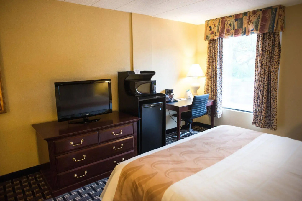Ramada by Wyndham New Kensington