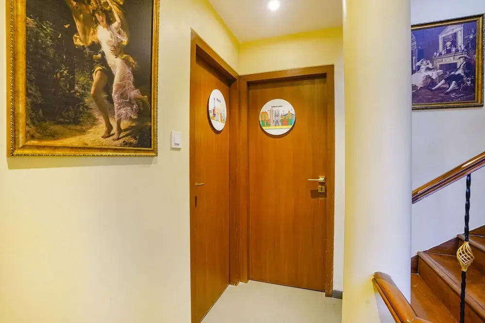 FabHotel Supra Homes
