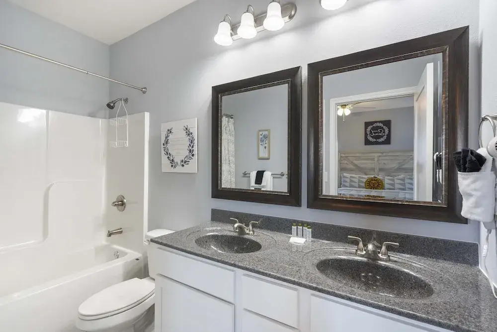 Stonebridge Escape Sleeps 8!
