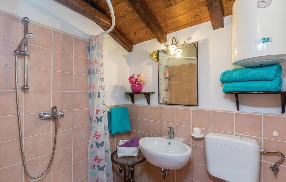 Awesome Home in Dobrinj With Wifi and 3 Bedrooms