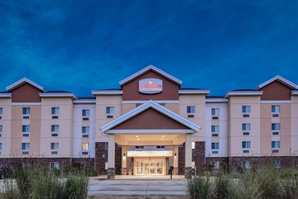 Hawthorn Extended Stay by Wyndham Dickinson