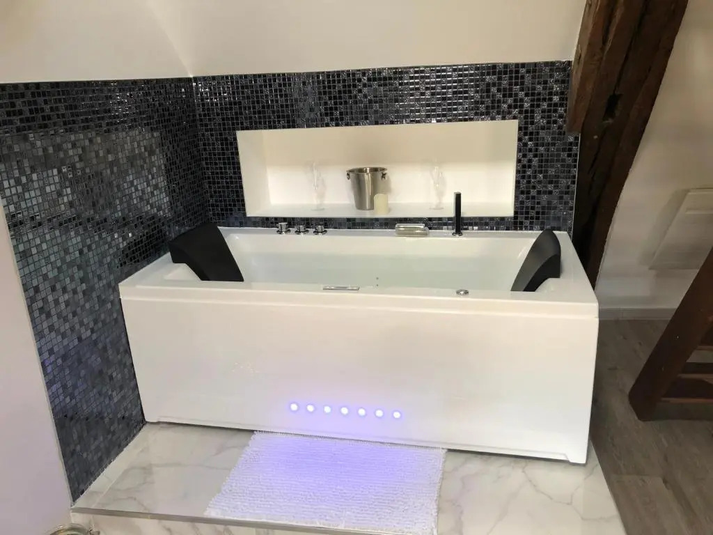 Eden SPA Appartement D’Exception (Adults Only)