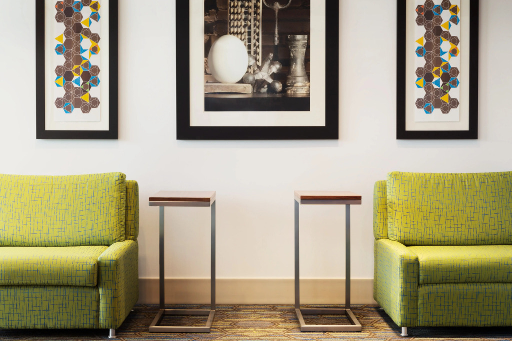 Holiday Inn Express & Suites Savannah W - Chatham Parkway by IHG