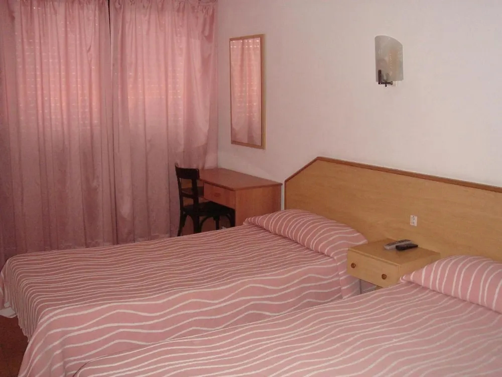 Can Setmanes by CozyCatalonia - Hostal Central Blanes