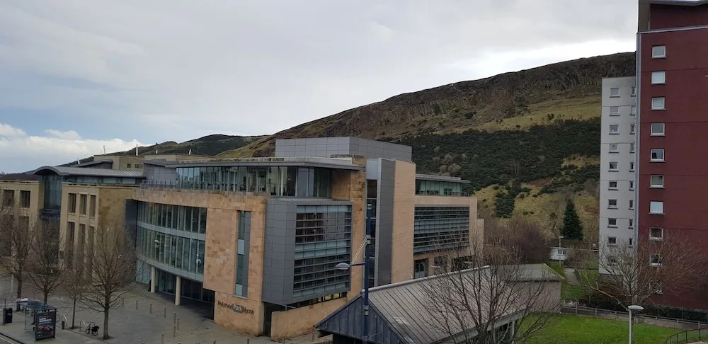 The Holyrood Road Apartment