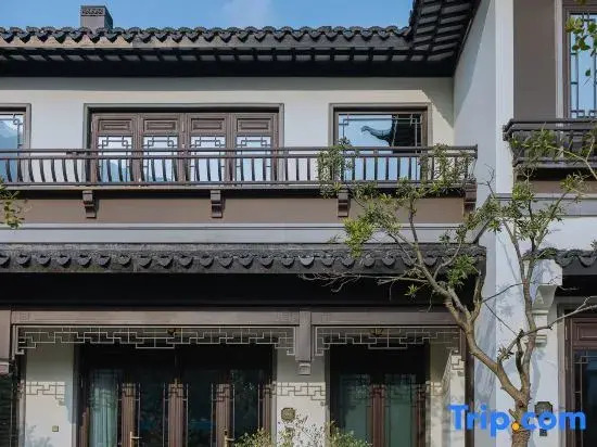 Anji Eryuehua Hot Spring Resort Hotel (Yunshang Grassland Branch)