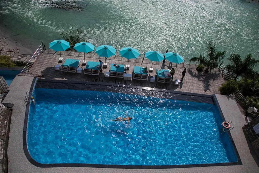Divine Resort & Spa