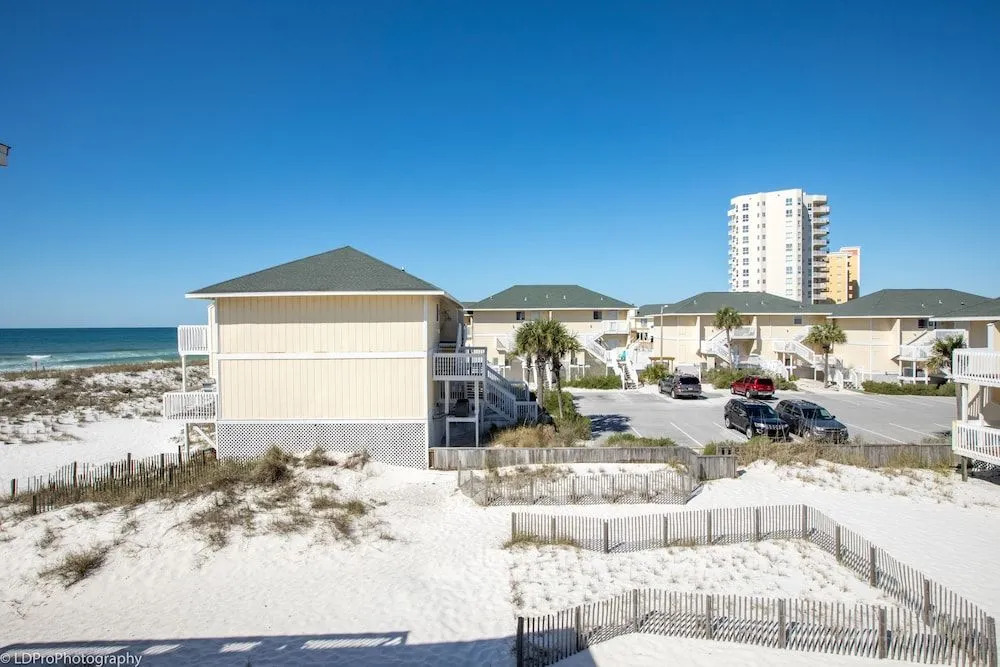 Sandpiper Cove 2138 2 Bedroom Condo by RedAwning