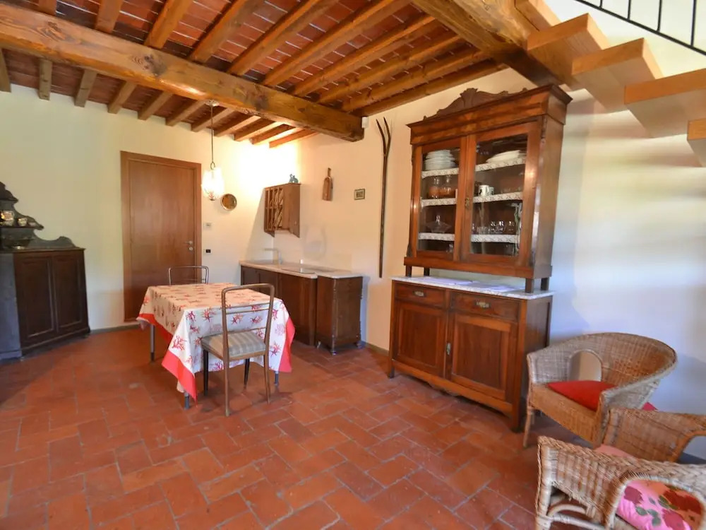 Visit Arezzo, Cortona and Siena and Then Jump in the Private Pool at Home