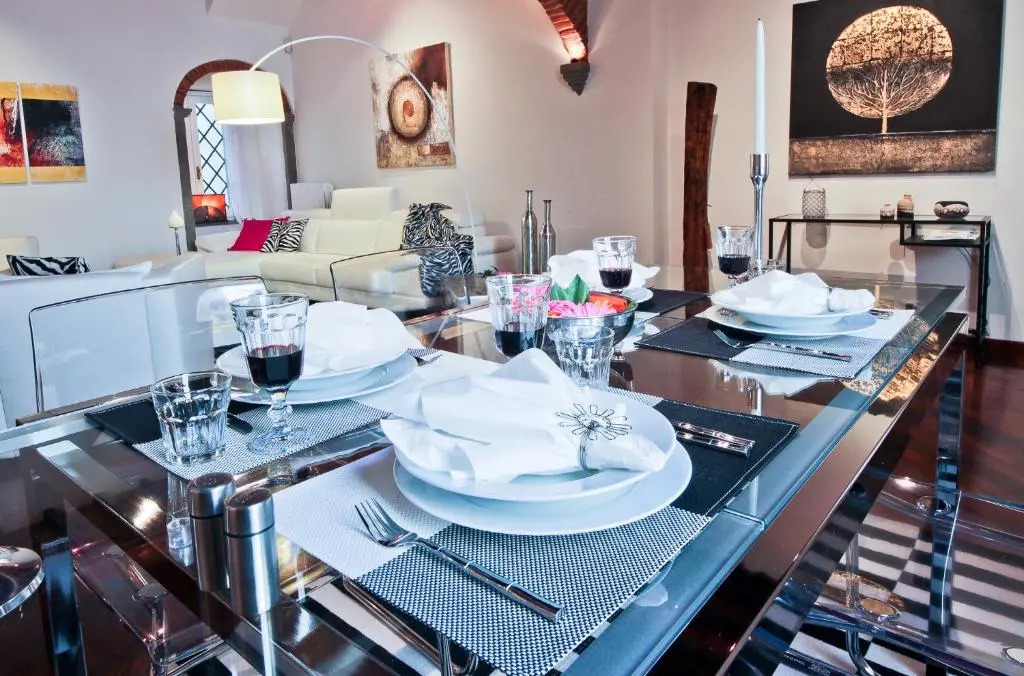 Scala Elegant Apartment