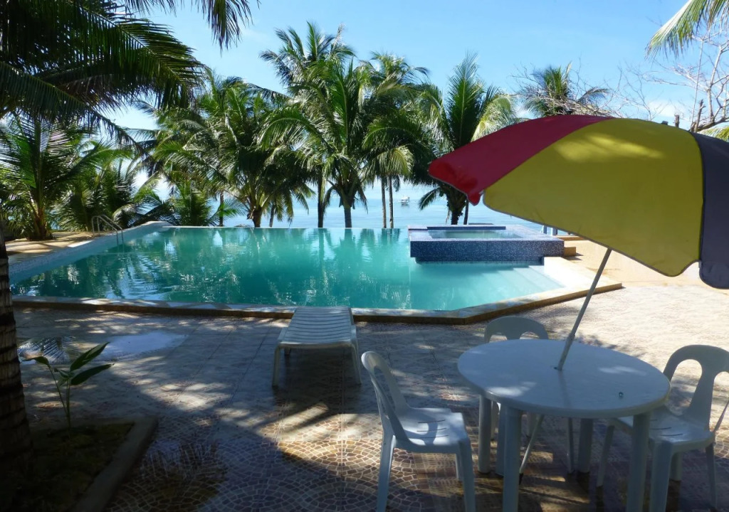 Flower Beach Resort