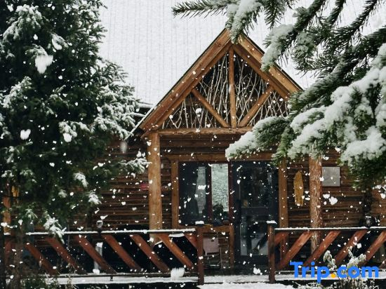 Hewu Nova Cabin (Old Village, Beautiful Peak Station, Hewu Bridge Store)