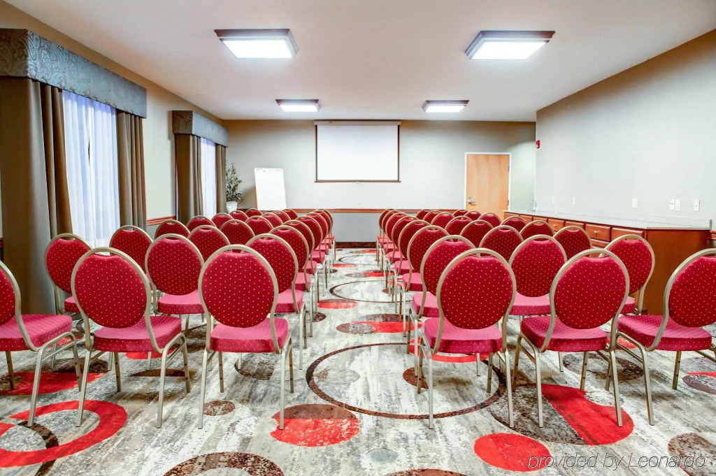 Comfort Suites Stevensville - St Joseph
