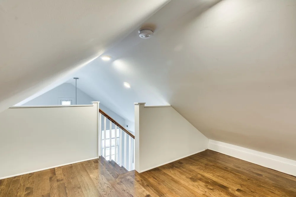 Modern Luxury in Old Town Sleeps 4 by AllSet Turnover