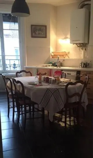 Berges du Rhone/ Chambre Avec Balcon (Adults Only)