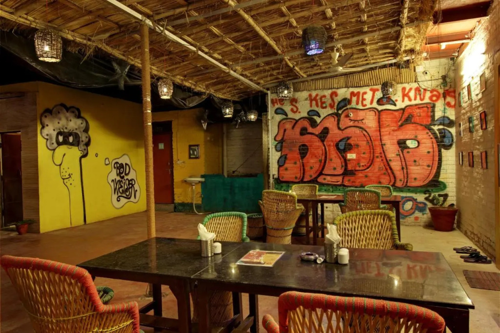 Bedweiser Backpackers Hostel