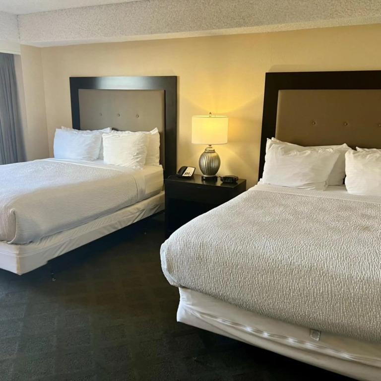 Jockey Resort Suites Center Strip