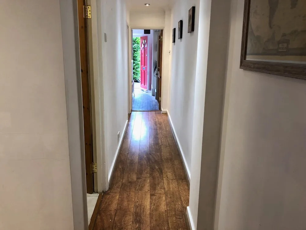 Spacious 1 Bedroom Flat in Hanover