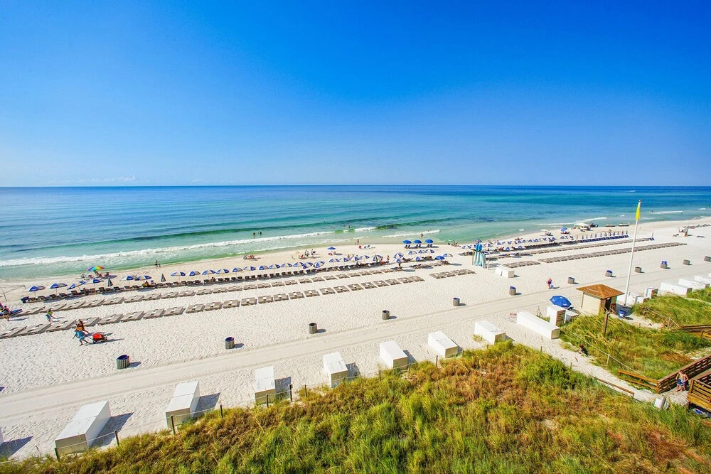 Tidewater 313 213334 by RedAwning