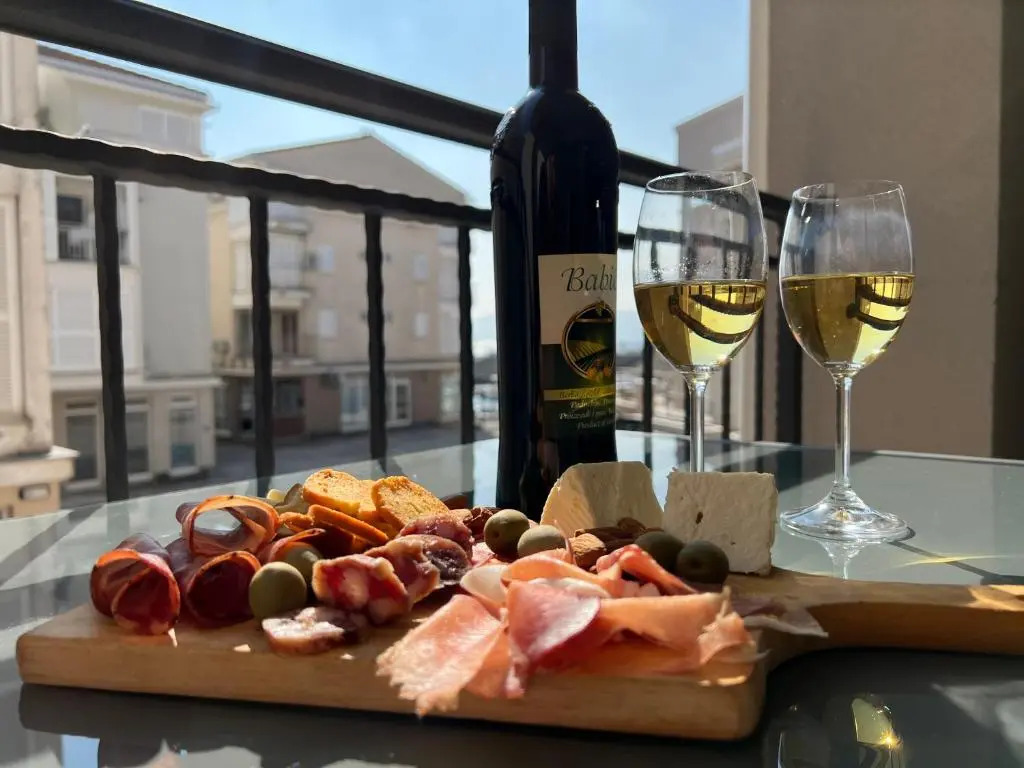 Studio Apartment Marina Mel Novi Vinodolski