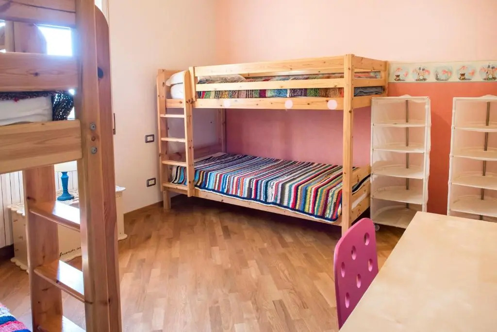 S34 - Sirolo, Quadrilocale in Centro Arredato Con Gusto