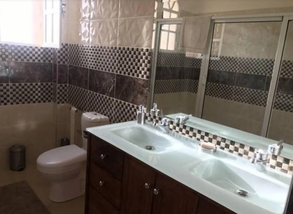 Villa Al Jaouhara - Private Pool, 1-Hectare Garden & 20 Guests