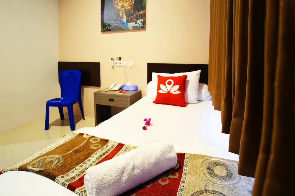 ZEN Rooms Basic Audah Syariah Sutos