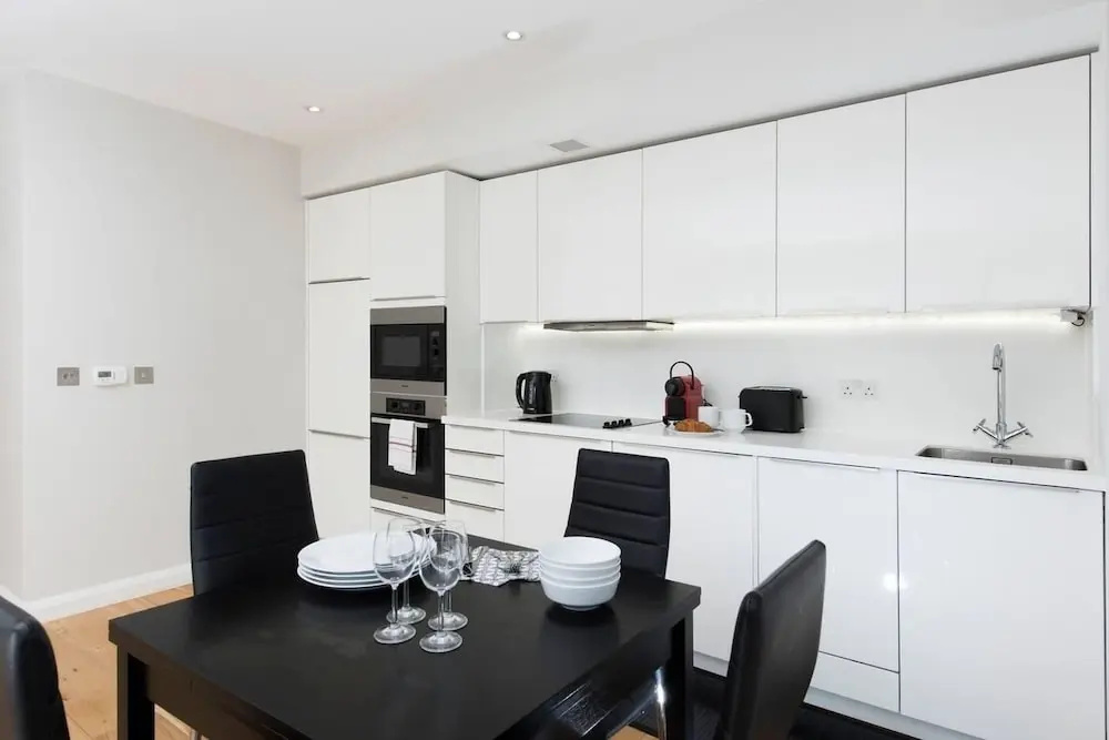 Sleek 1 Bedroom in the Heart of Central London