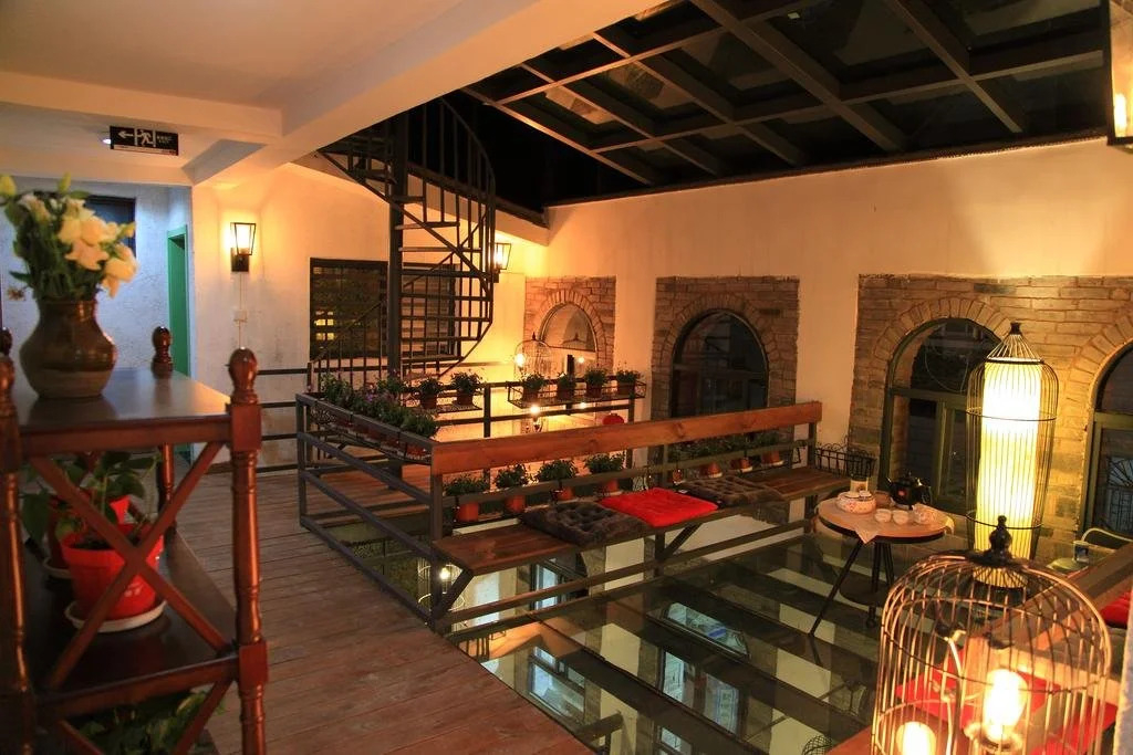 Dali Man life Inn