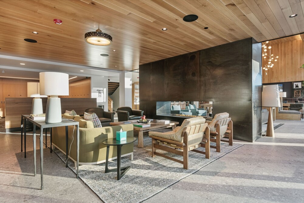Deer Valley Retreat Ski-in/ski-out W/pool 3 Bedroom Condo