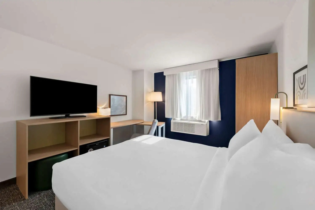Spark by Hilton Norfolk