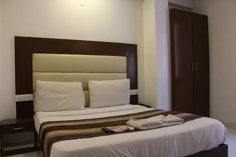 Hotel Opal Inn