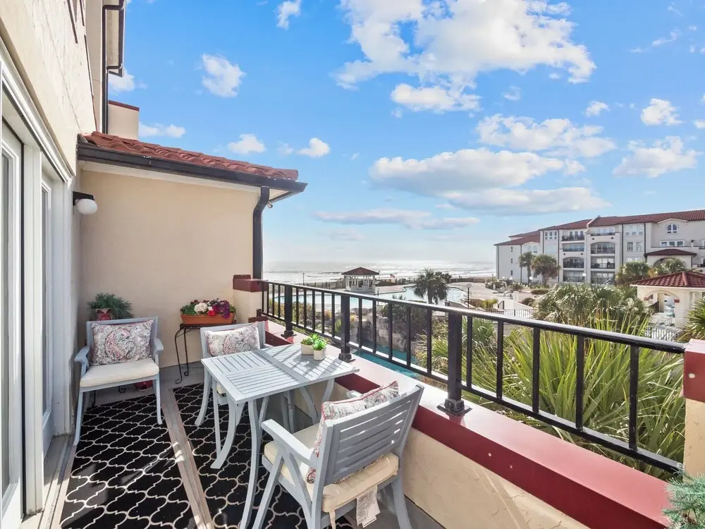 North Topsail Beach Condo in Resort-style Complex!